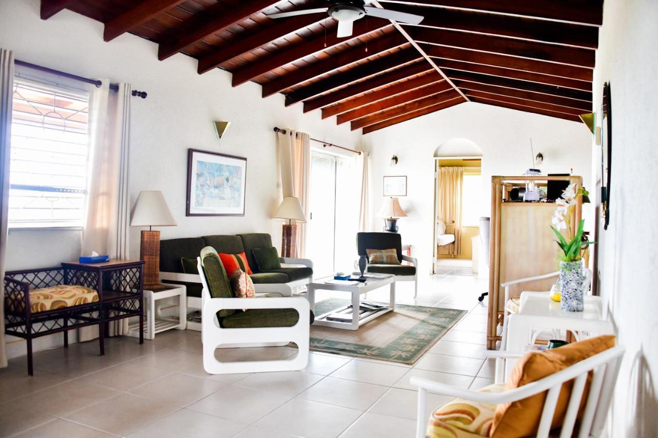 Morris Apartments Saint James Bagian luar foto